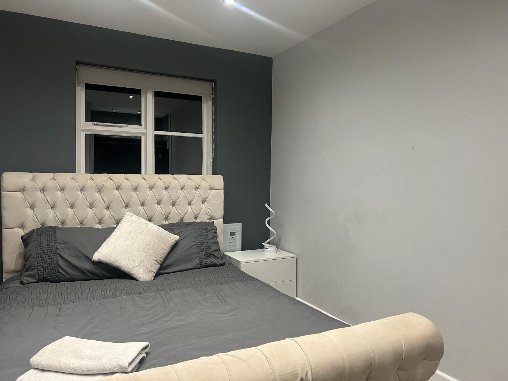 דירות הרן ביי Broadway Retreat With Free Parking מראה חיצוני תמונה
