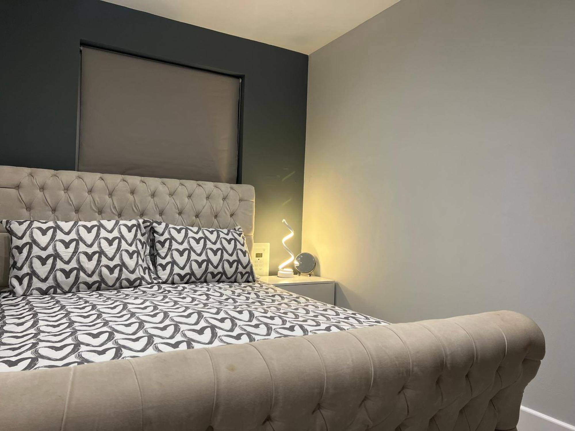 דירות הרן ביי Broadway Retreat With Free Parking מראה חיצוני תמונה