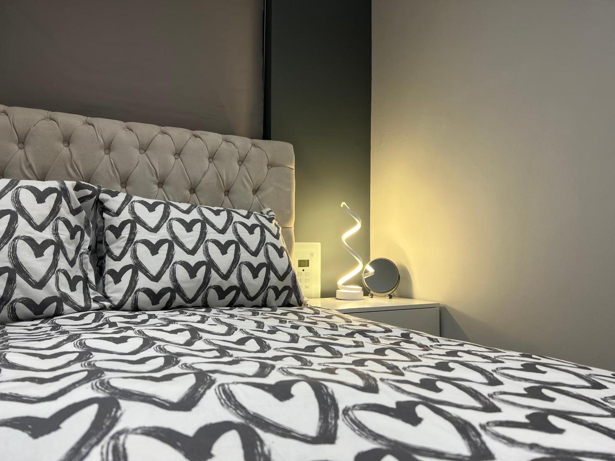 דירות הרן ביי Broadway Retreat With Free Parking מראה חיצוני תמונה