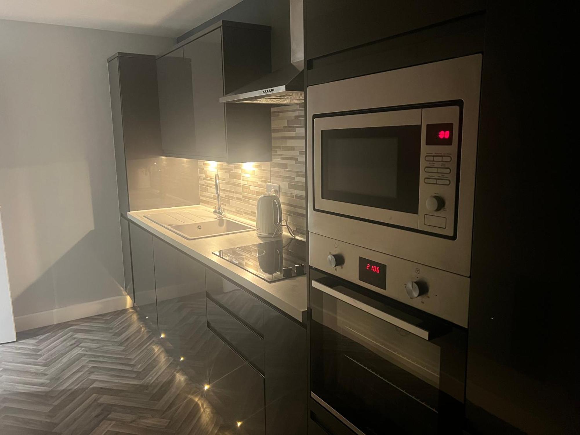 דירות הרן ביי Broadway Retreat With Free Parking מראה חיצוני תמונה